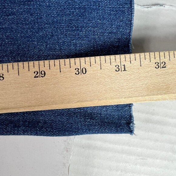 L'agence Jean Women 26x31* Ruth Straight Blue Faded Raw Hem Stretch Denim Tag 25 - Picture 12 of 16